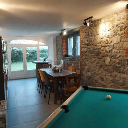 Au Clos Caleste Vakantiehuis Wellin