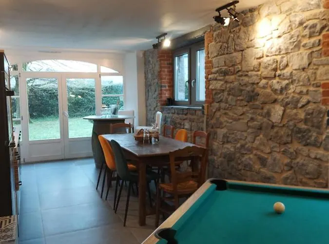 Au Clos Caleste Hébergement de vacances Wellin